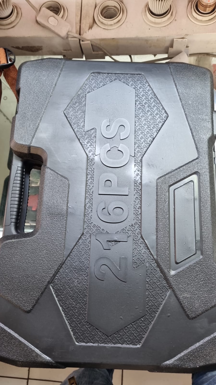 Set de Herramientas, dados y llaves (216 piezas) - ¡OFERTA LIMITADA!