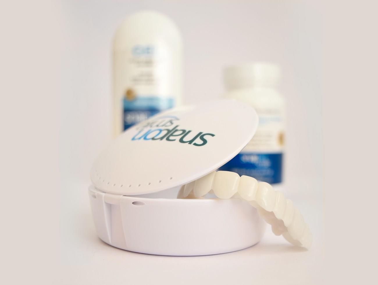 DentiWhite™ Carillas Adaptables para Dentadura